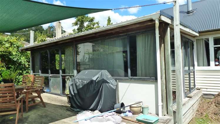 809 Mount Pleasant Road Thames_13