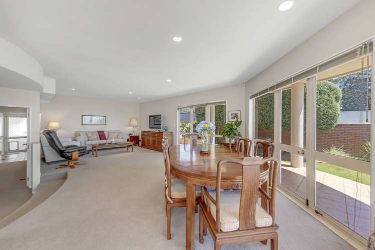 1/37 The Esplanade Eastern Beach_27