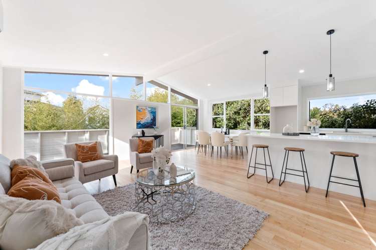 35 Martin Crescent Northcote_7