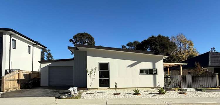 24 Ashley Terrace_0