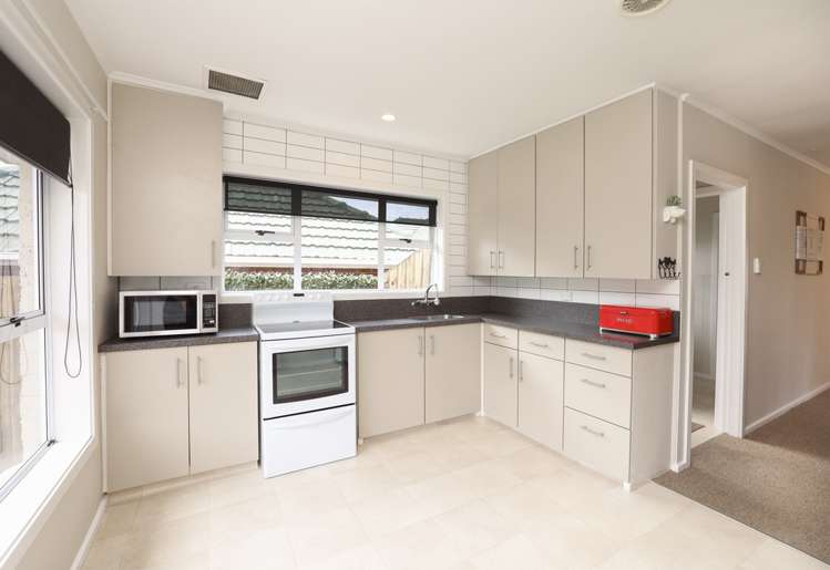 27 Hammersley Avenue Shirley_2