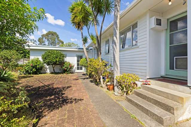 64 Reelick Avenue Pakuranga Heights_2