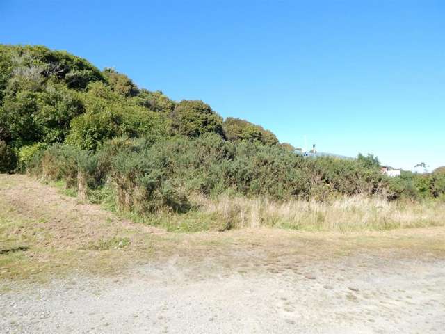 8 Heenan Place Hokitika_2