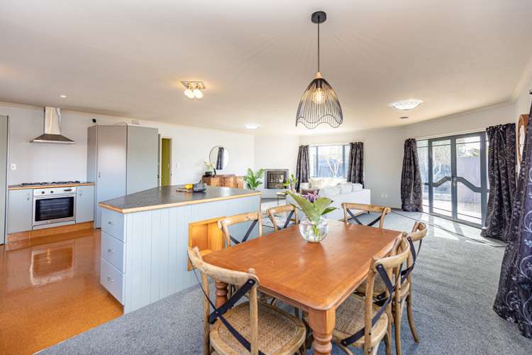 3 Surrey Road Springvale_6