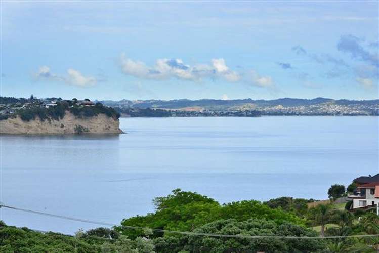 1022 Whangaparaoa Road_0