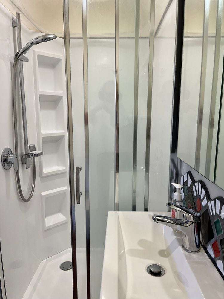 50 Hutchinson Avenue New Lynn_11