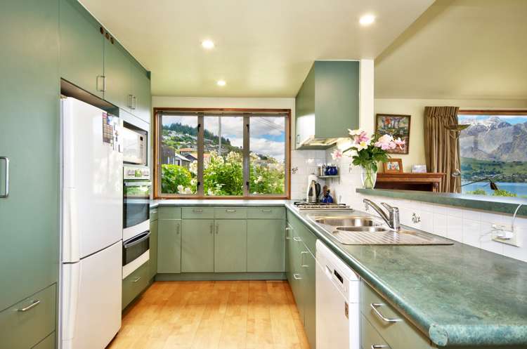 27 Brisbane Street Queenstown_6