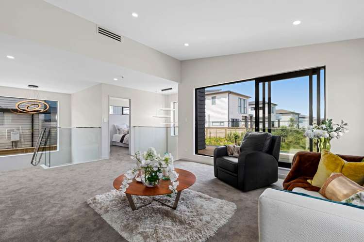 3 Fender Place Long Bay_14