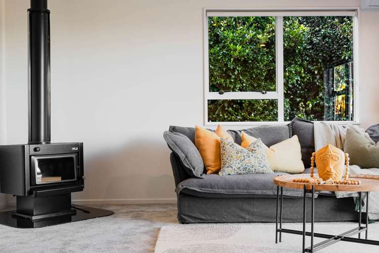 1/57b Woodlands Crescent Browns Bay_3