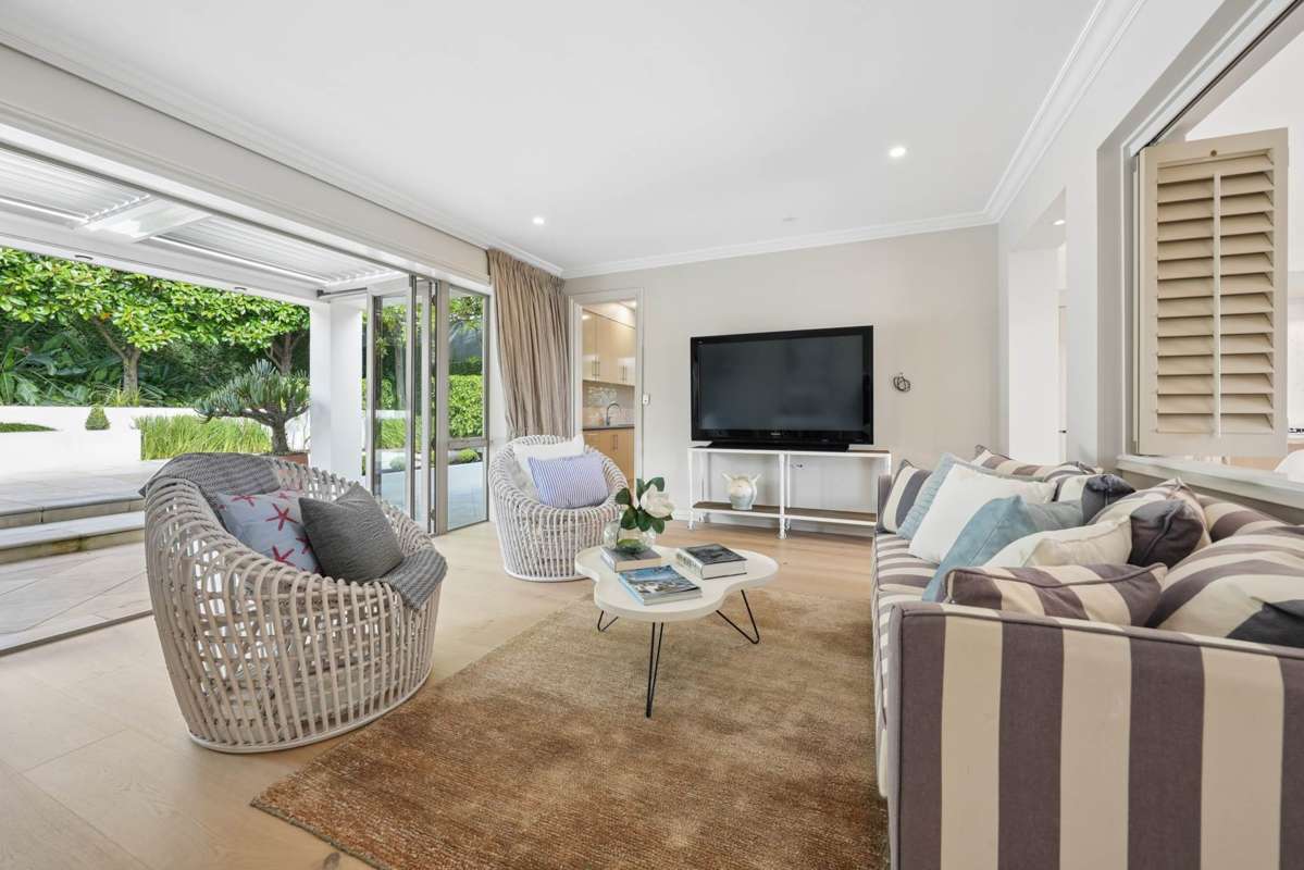 19 Arney Crescent_2