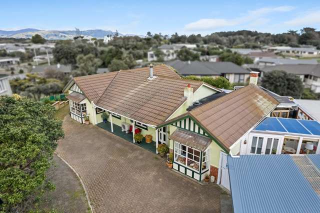 53 Tasman Road Otaki Beach_3