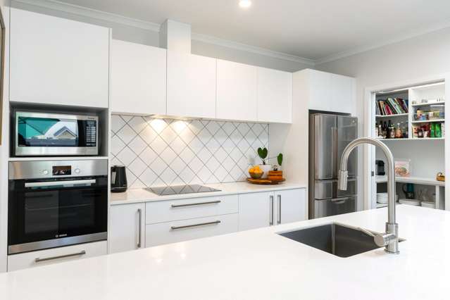 2/66 Arthur Street Blenheim_2