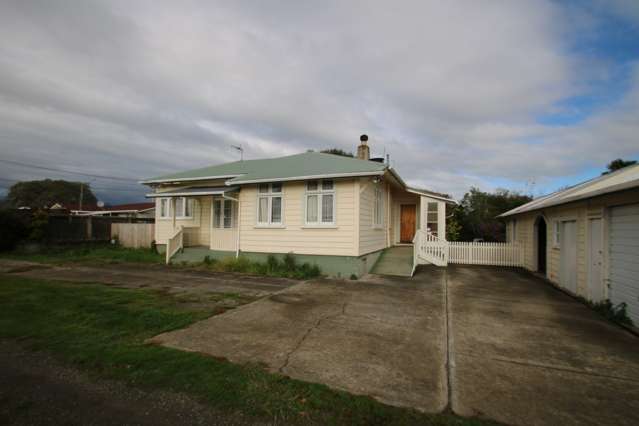 27a The Avenue Levin_1