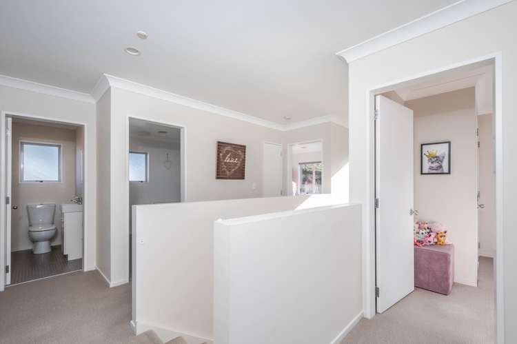 13 Moston Grove Churton Park_20