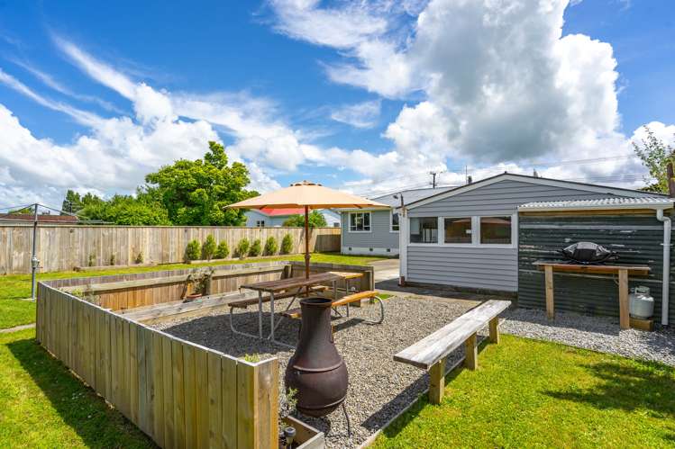 222 High Street North Carterton_14