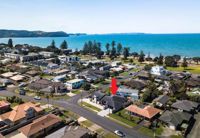 8 Empire Road Orewa_1