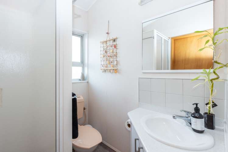 75 Morris Spence Avenue Onekawa_15