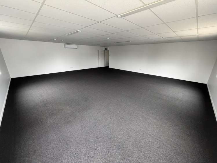 1/22 Sonter Road Wigram_4