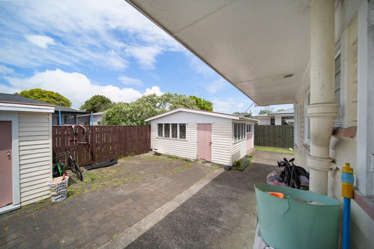 16 Hooks Road Manurewa_9