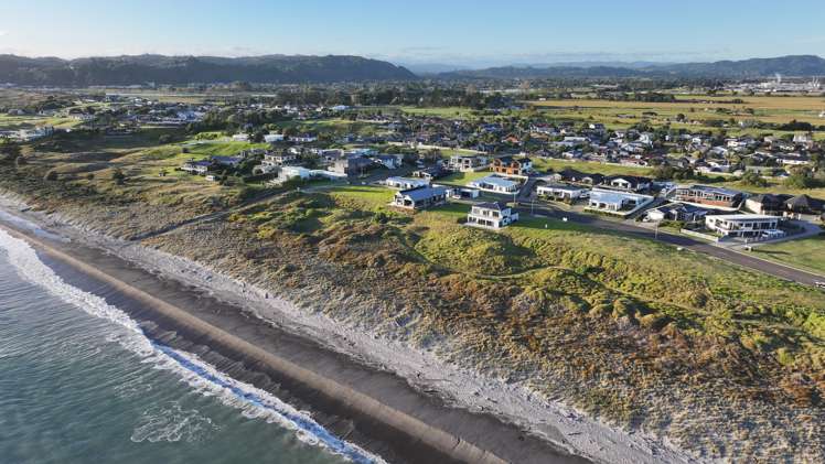 55 Pacific Parade Coastlands_13