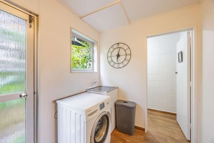 2/51A Avenue Road Greenmeadows_7