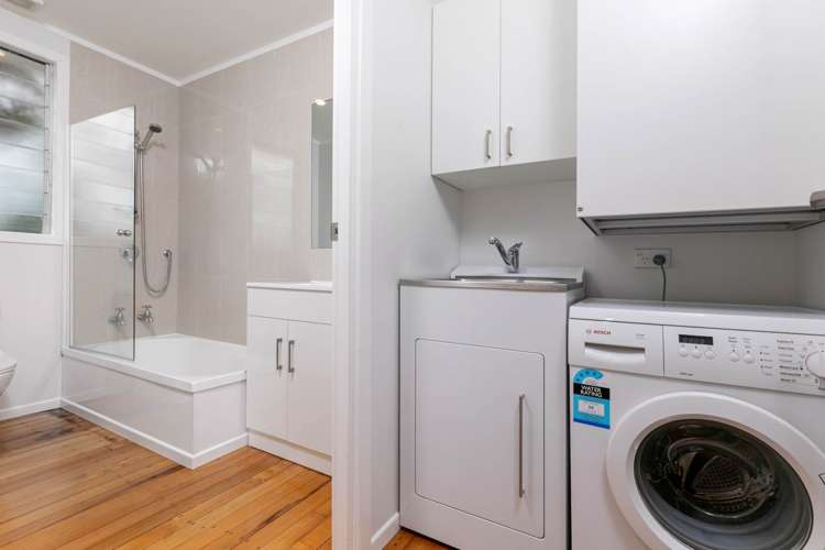 2/4 Sydney Street Hauraki_12