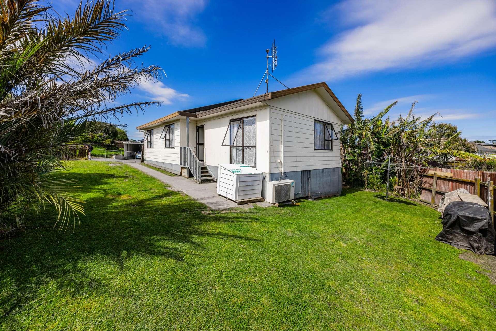 1/22 Silver Creek Road Clendon Park_0