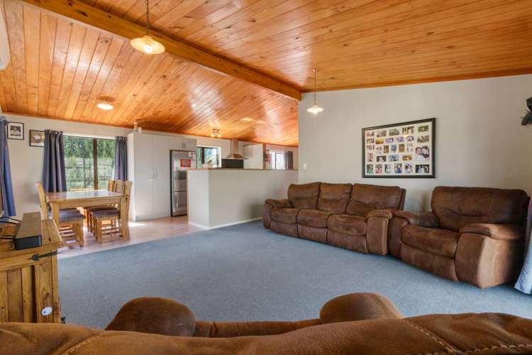 25 Goldie Street Pukehangi_10