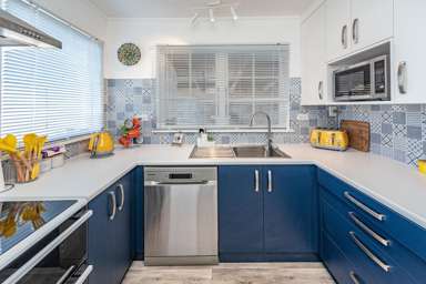 2/16 Cambridge Street_1