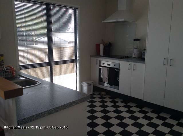 3/10 Springbank Lane Te Atatu Peninsula_2