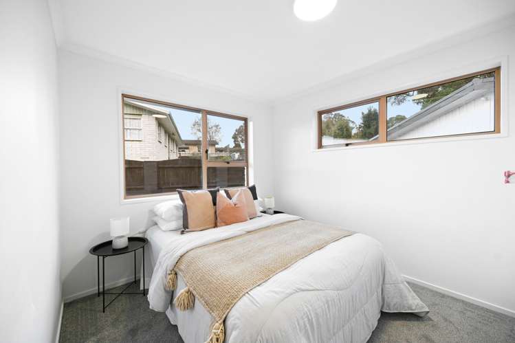 20 Splitt Avenue Glenview_13