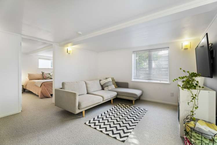 33 Fairlands Avenue Waterview_21