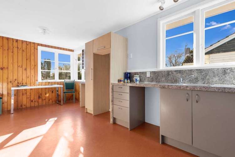 45 Churchill Street_5