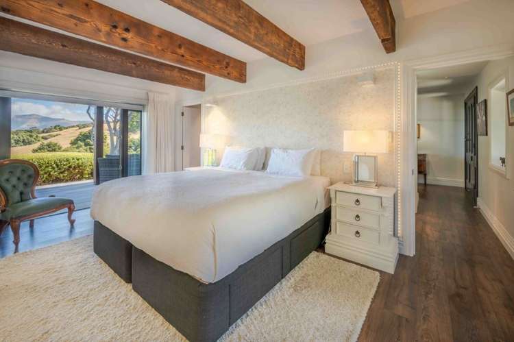 6890 Christchurch Akaroa Road Takamatua_26