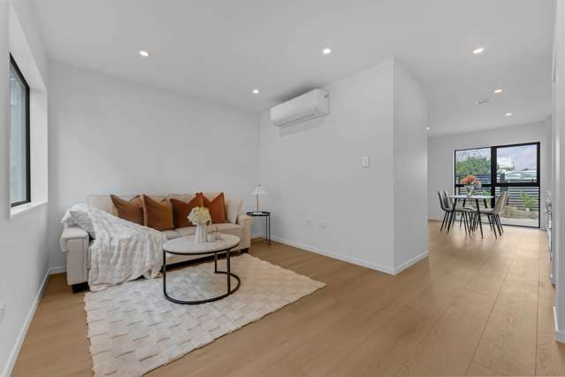 1-8, 21 Baird Street Howick_3