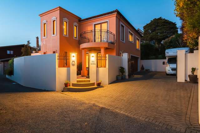 1/52 Harvey Street Waipahihi_2