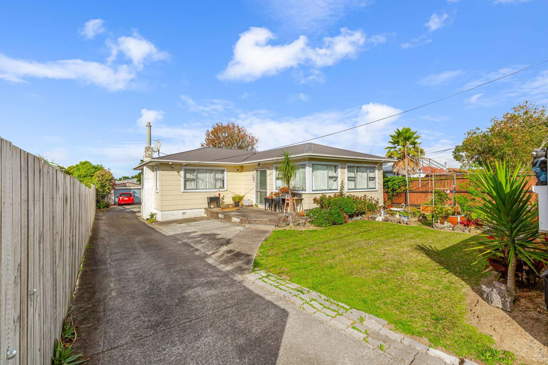805 Te Atatu Road Te Atatu Peninsula_0