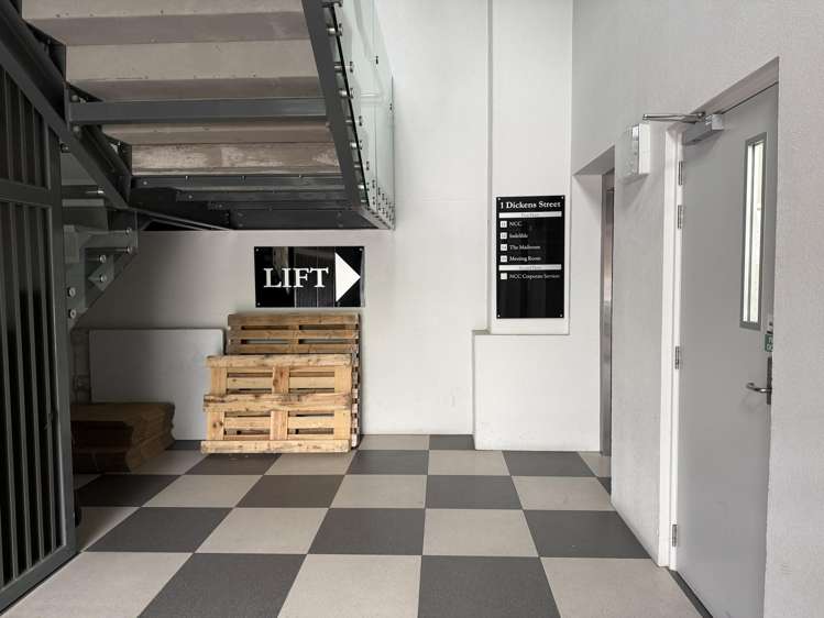 1 Dickens Street Napier South_8