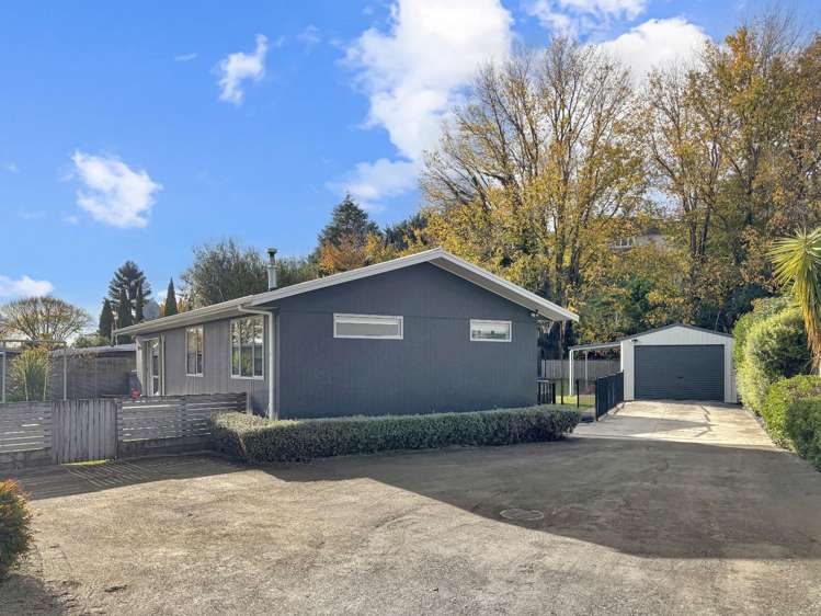 8 Christie Crescent 10484_20