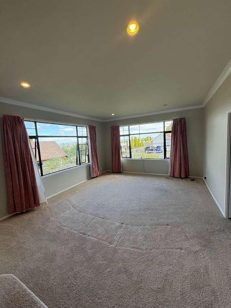 14 Highgrove Lane Totara Vale_7