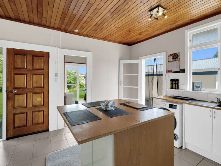 9 Otore Street Marton_5