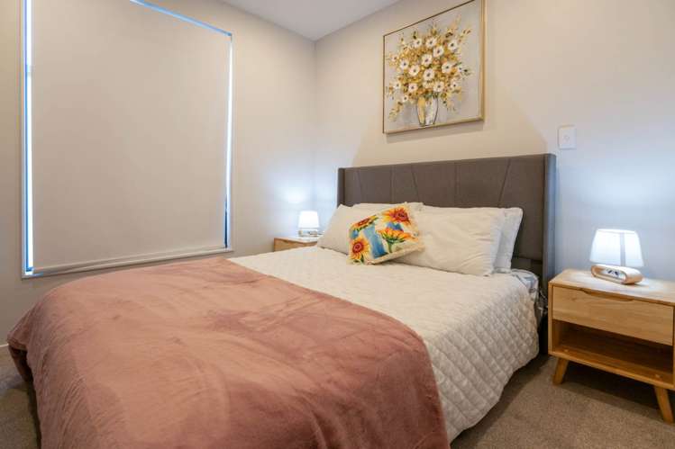 10/666B Great South Road Ellerslie_8