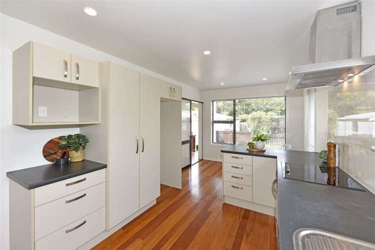 36 Teesdale Street Burnside_7