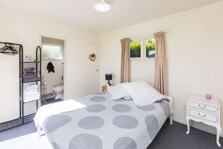 64 Bell Road Waiwhetu_15