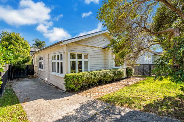 1a Tutuki Street Waterview_15