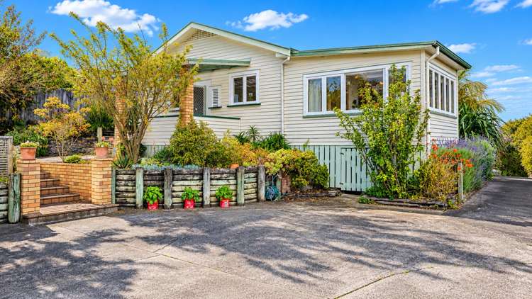 242 Tony Avenue Thames_18