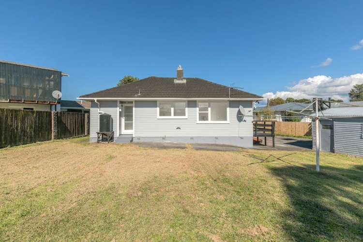 29 Nile Road Kelston_26