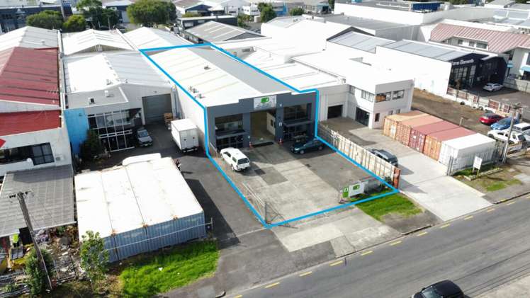 8 Botha Road Penrose_8