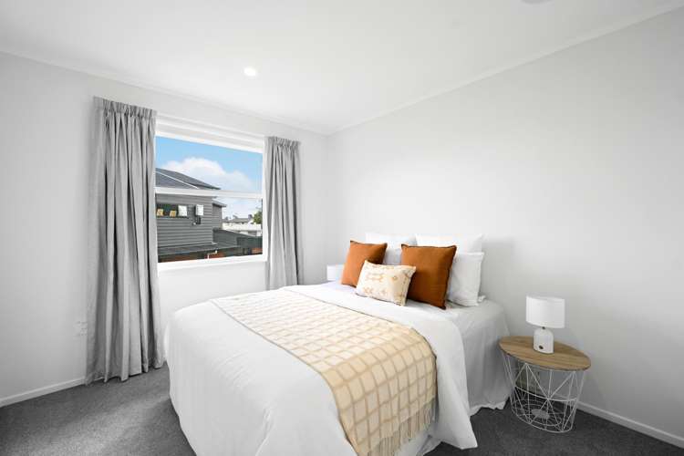 66 Lewis Street Glenview_11