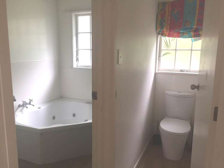 12 Hemsway Place Sunnyhills_15
